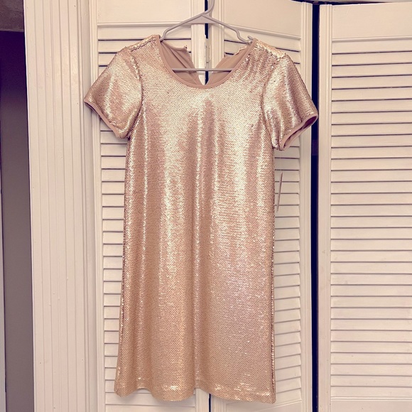 green emerald velvet dress Amazon.com: MIYIEONZ Women's Crew Neck Sequin Dress for Women Shimmery Sexy  Gold Small V Neck Shirt Dress Sparkly Glitter Half Sleeve Flowy Loose Party  Night Out Club Cocktail Dress : Clothing, Shoes